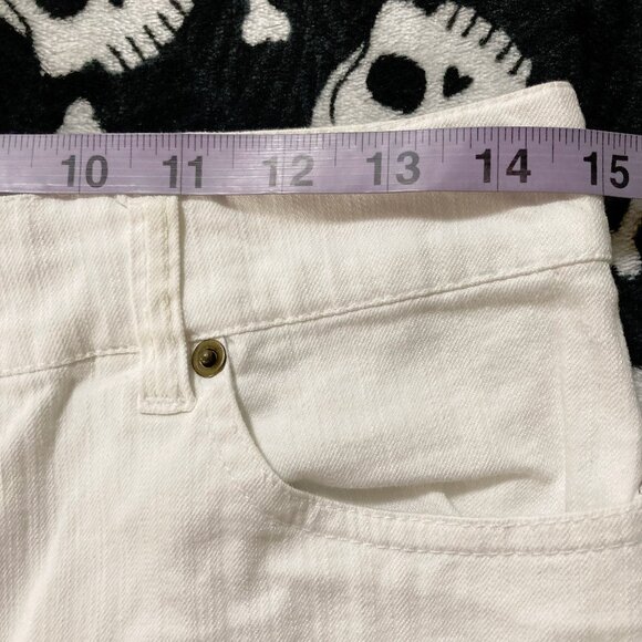 JESSICA Off-white denim walking shorts ~ SMALL MEDIUM cotton bermuda jean shorts - Picture 6 of 11